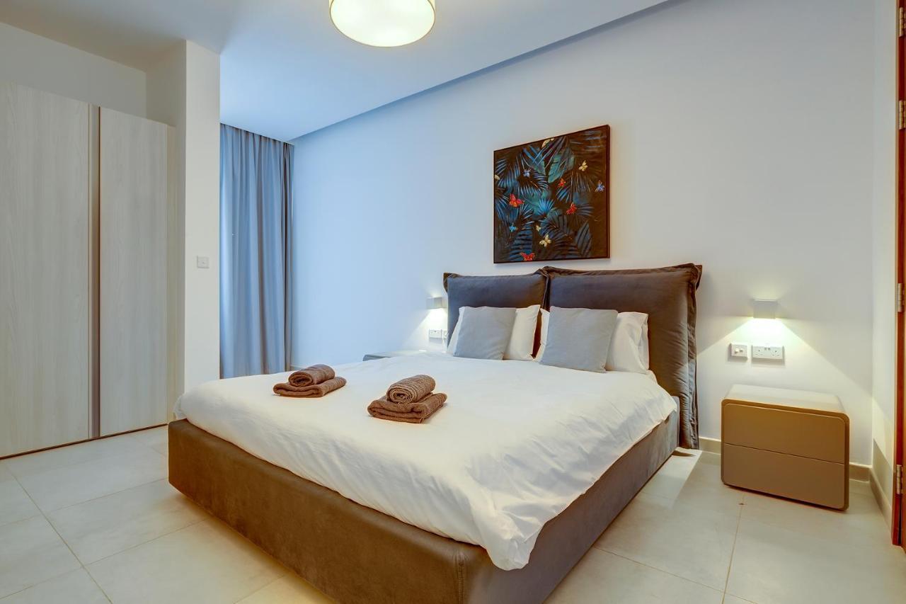 Deluxe Apartment With Valletta And Harbour Views Sliema Exterior foto